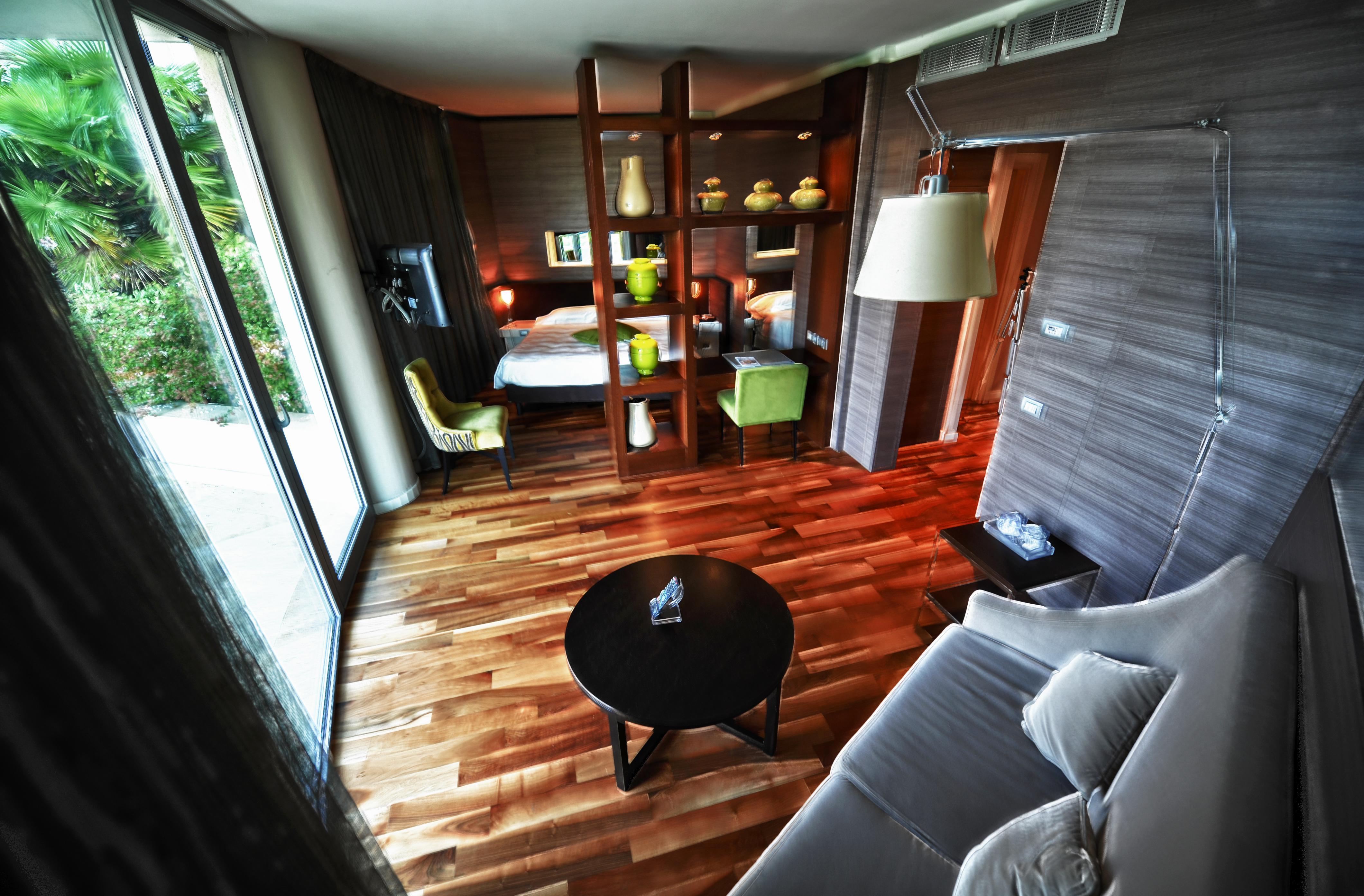 Pisa Tower Plaza 호텔 외부 사진 A room at the hotel