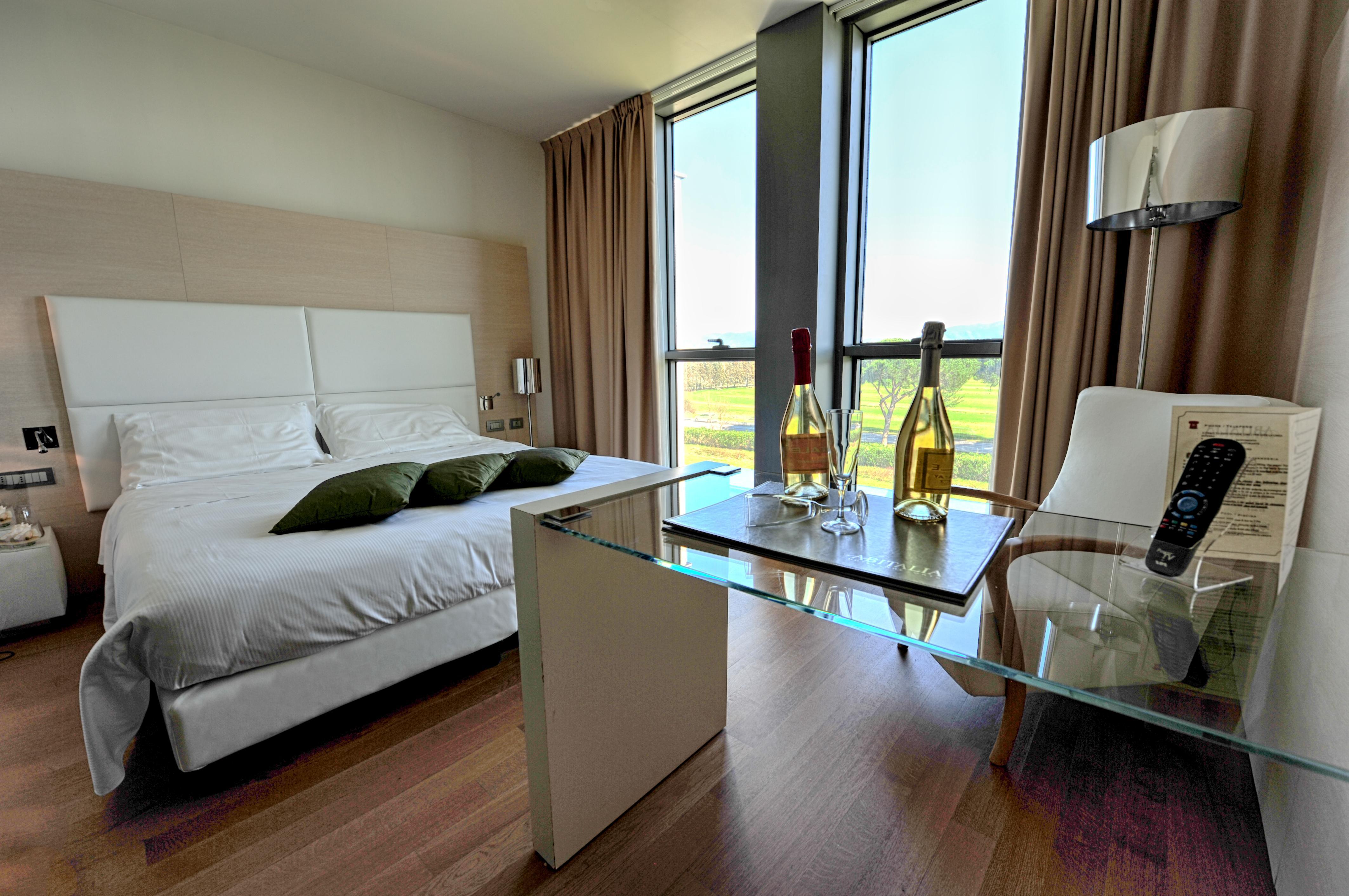 Pisa Tower Plaza 호텔 외부 사진 A room at the hotel